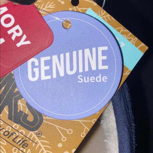 Muk Luks Navy and Tan Indoor/Outdoor boots/slippers - Picture 8 of 8